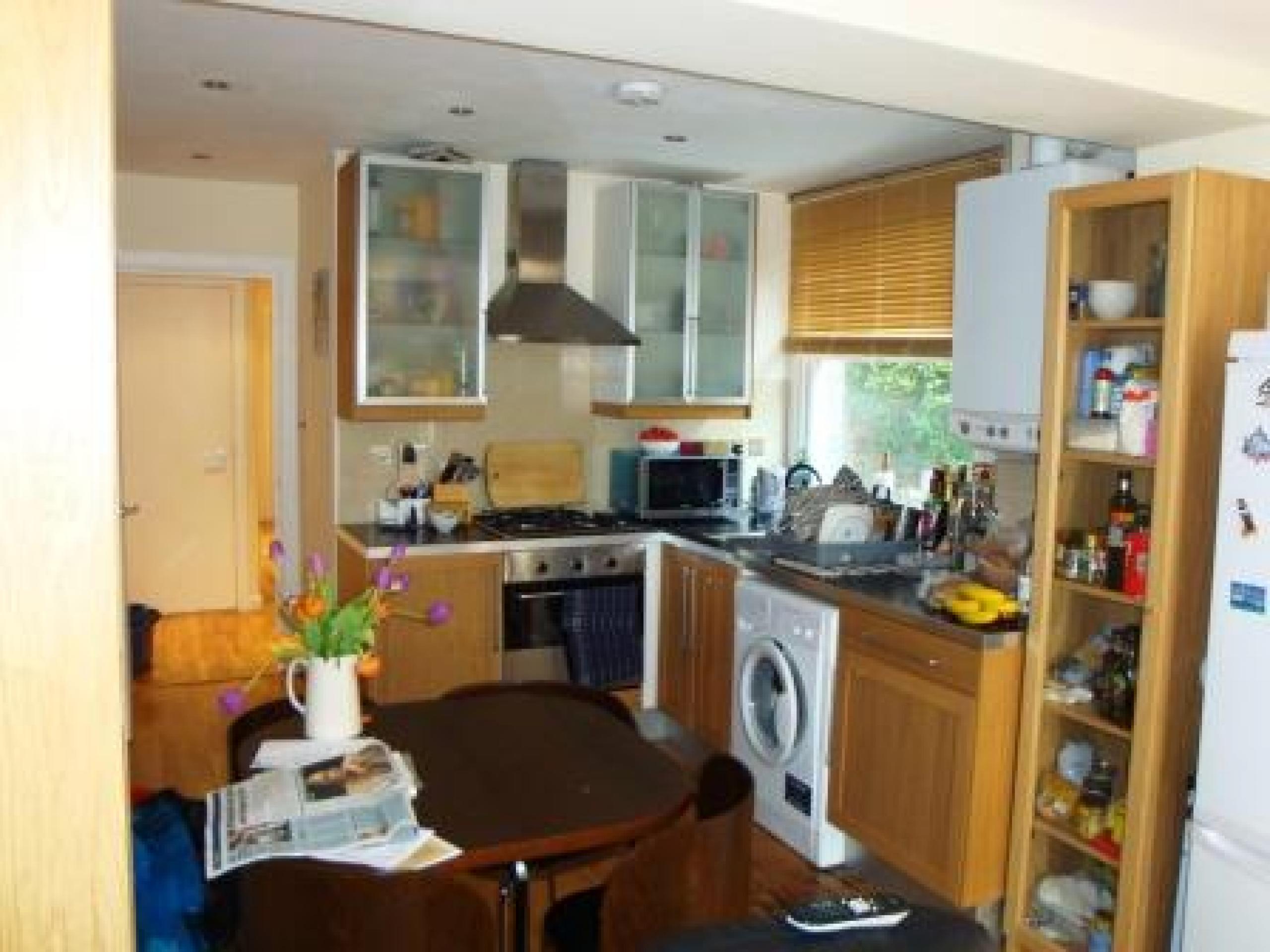 			NEW INSTRUCTION, 2 Bedroom, 1 bath, 1 reception Flat			 Portnall Road, QUEENS PARK/MAIDA VALE W9